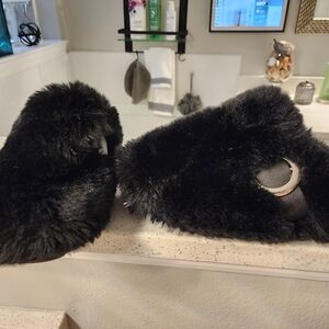 H2K Black Furry Slippers/Slides